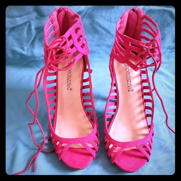 Tamia Heels - Picture 1 of 5